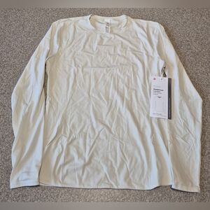 Nwt Womens Lululemon Nulu Crew Neck Size Large In Color Bone